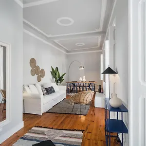 casa-boma-lisboa-elegant-charming-apartment-alcantara-v.hotels-lisbon-portugal.com/